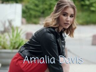 Amalia_Davis