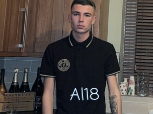 Al18
