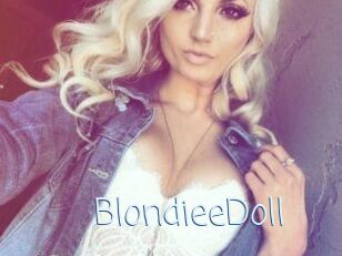 BlondieeDoll
