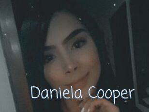 Daniela_Cooper