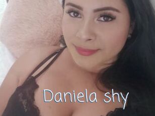 Daniela_shy