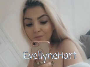 EvellyneHart