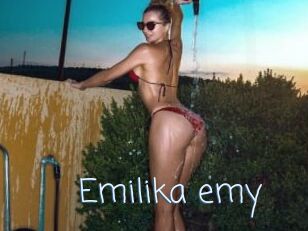 Emilika_emy