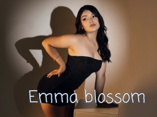 Emma_blossom