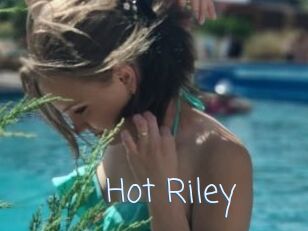 Hot_Riley