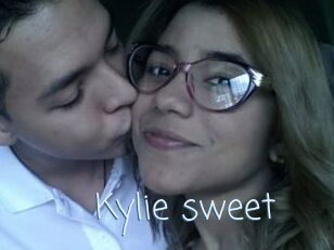 Kylie_sweet
