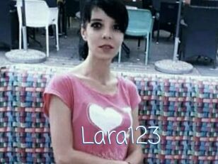 Lara123