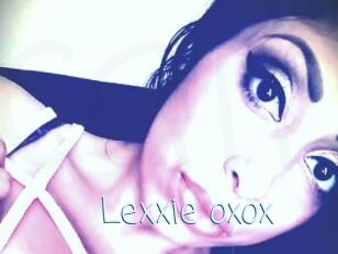 Lexxie_oxox