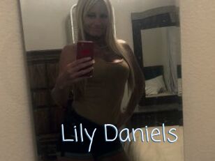 Lily_Daniels