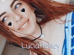 LuciaHoney