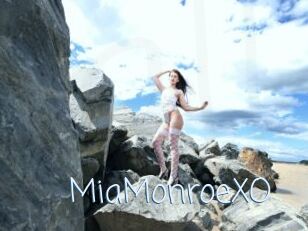MiaMonroeXO