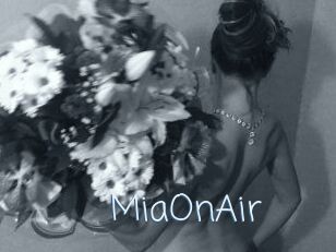 MiaOnAir