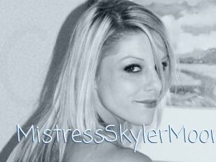 MistressSkylerMoon