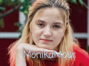 MonikaMour