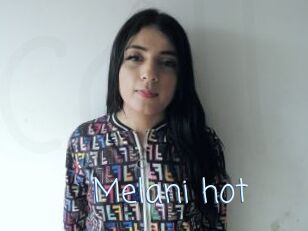 Melani_hot