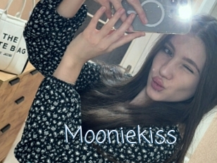 Mooniekiss