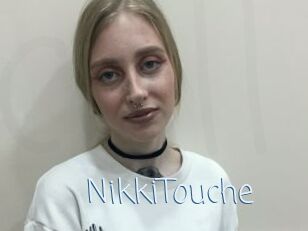 NikkiTouche