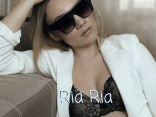Ria_Ria