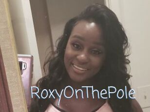 RoxyOnThePole