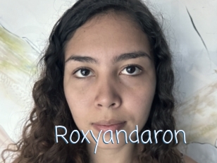 Roxyandaron