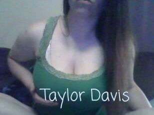 Taylor_Davis