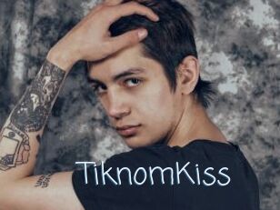 TiknomKiss