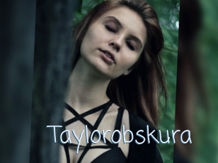 Taylorobskura