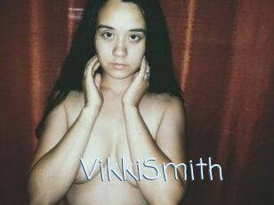 Vikki_Smith